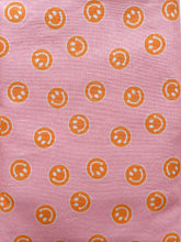 Load image into Gallery viewer, Kindle sleeve - pink &amp; orange smileys
