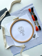 將圖片載入圖庫檢視器 You&#39;re My Lobster Stitch Kit
